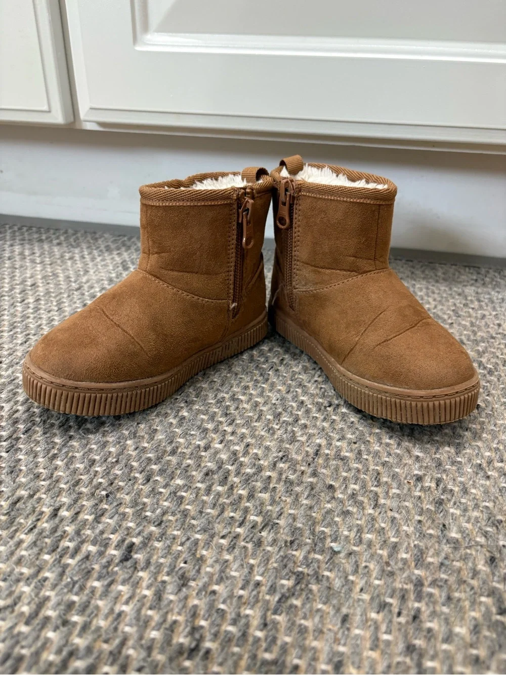 CAT & JACK | Arlo Fuzzy Suede Boots
